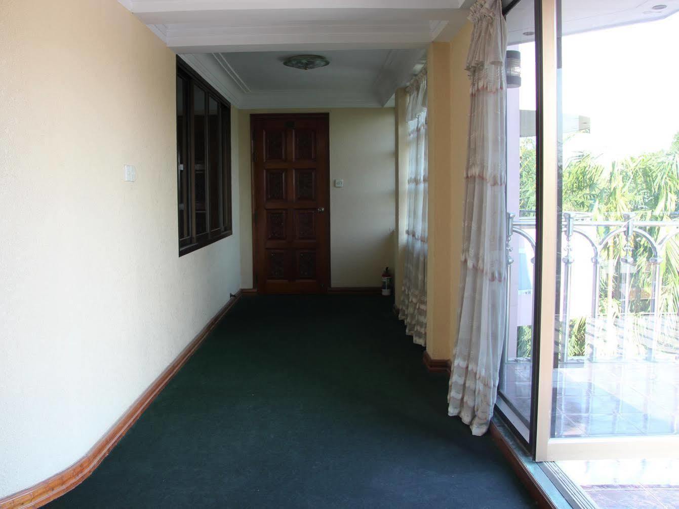 Hotel Windsor Yangon Dış mekan fotoğraf