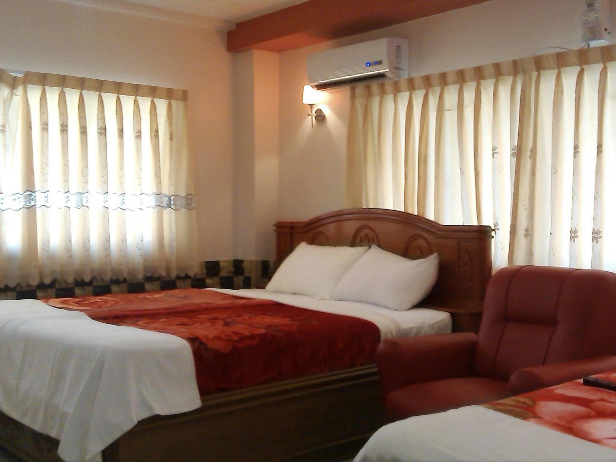Hotel Windsor Yangon Dış mekan fotoğraf
