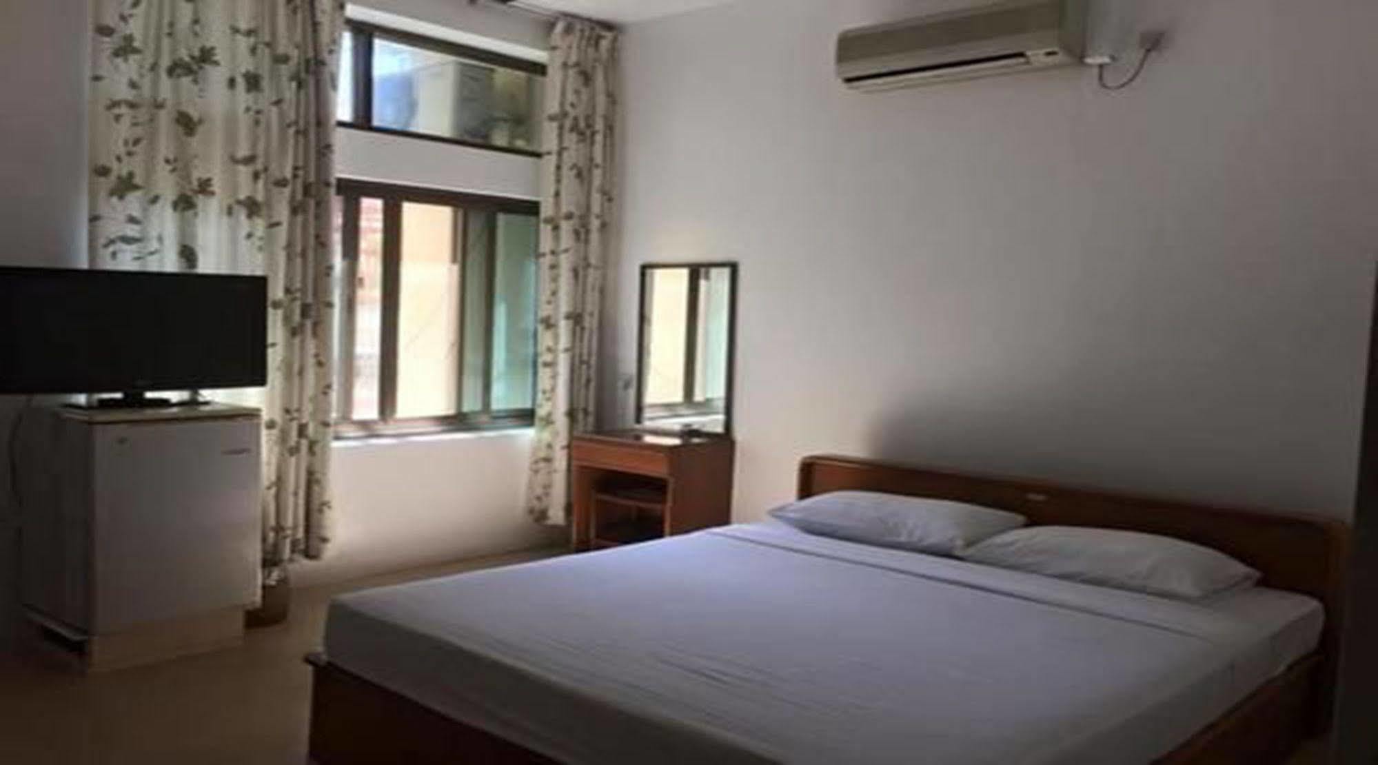 Hotel Windsor Yangon Dış mekan fotoğraf